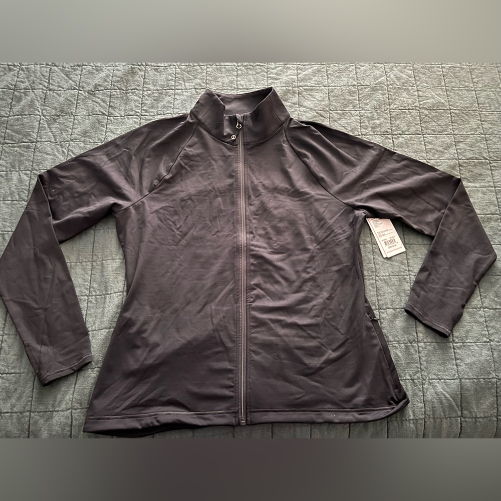Black and silver athletic jacket 🖤 Golf. Size XL.